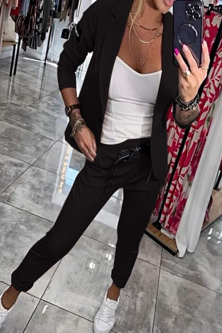 Cleo - Stylowy zestaw marynarka i spodnie
