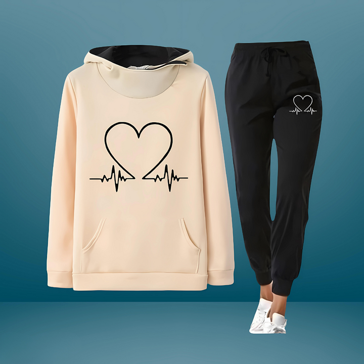 Josie - Stylowy Dres z Serduszkiem